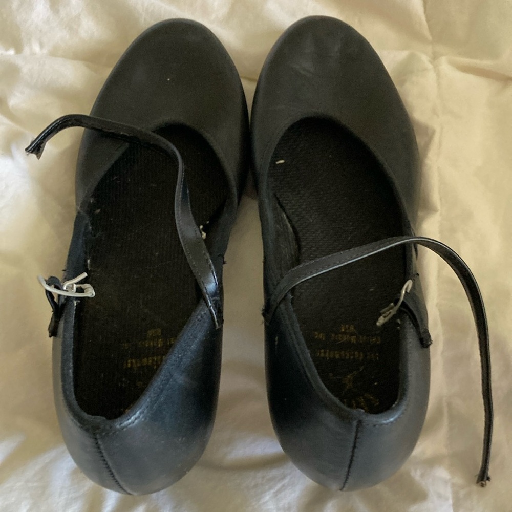 Character/dance shoes Capezio Size 8